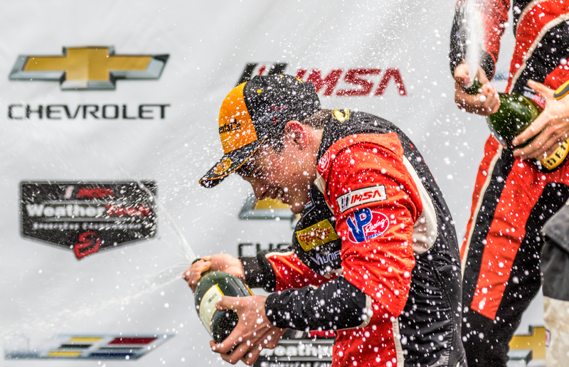 Illustration for article titled Bask In The Glory Of Awesome Sports Cars Racing In Detroit